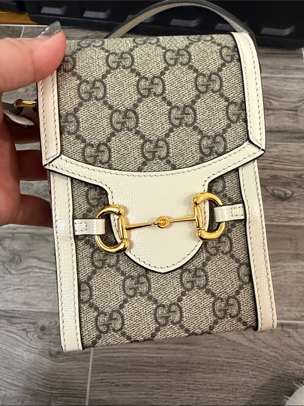Gucci Beige Monogram Crossbody with White Trim and Gold Horsebit - Picture 16 of 16
